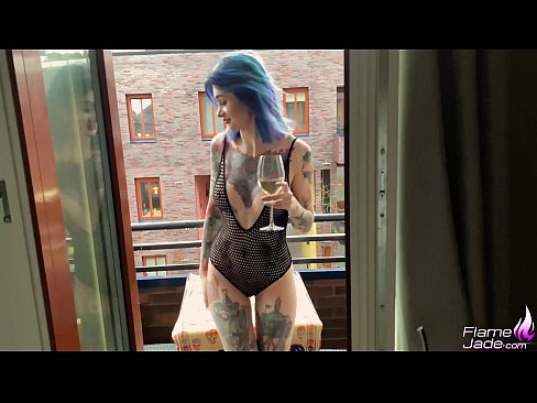 ❤️ ילדה אדירה מוצצת בלגימה ומזדיינת בלהט מתחת לשמים הפתוחים ️ פורנו ב-iw.mrpornogratis.ru ❌️❤